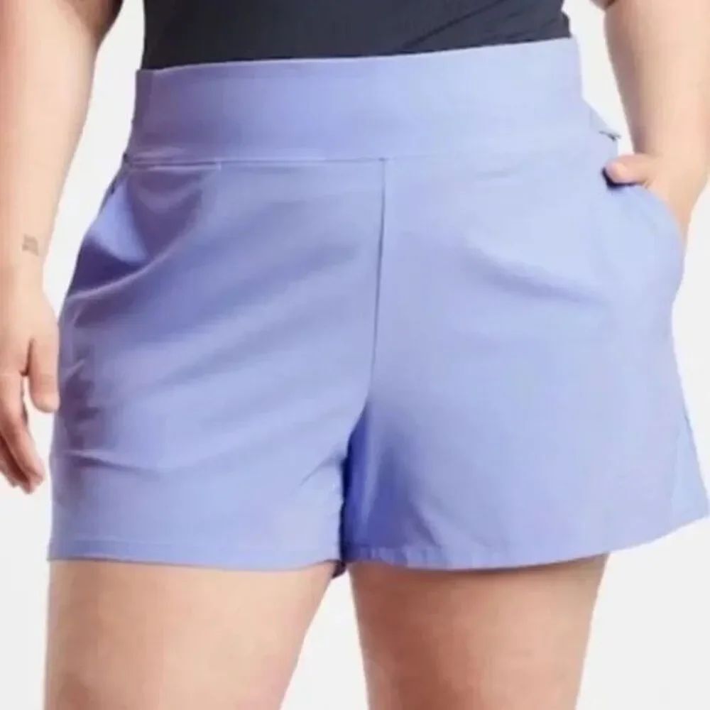✨ATHLETA Brooklyn Periwinkle Sz 22Plus Shorts✨